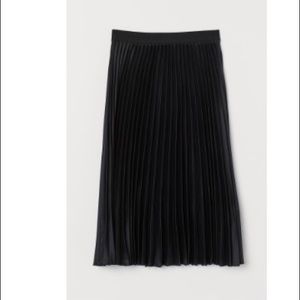 H&M pleated midi skirt